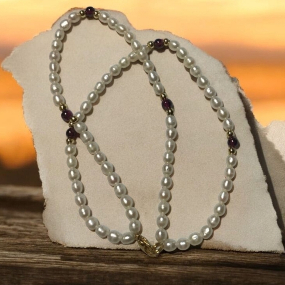 Garnet Baroque  pearl bracelet vintage with purple & gold beads gold Tone clasp.